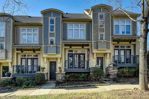 722 Garden District Dr, Charlotte, NC 28202