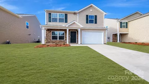 35 Patton Cove Rd, Clyde, NC 28721