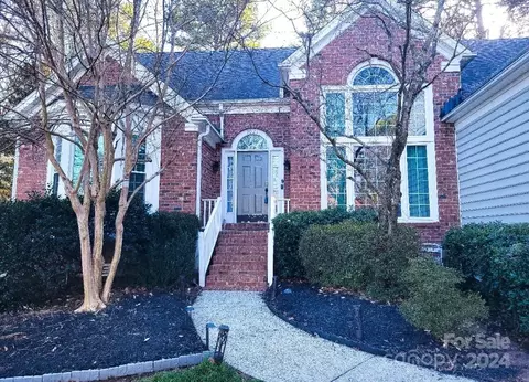 9021 Chimney Ridge Trl, Charlotte, NC 28269