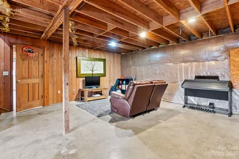 314 Moody Ridge Rd, Clyde, NC 28721 photo 19
