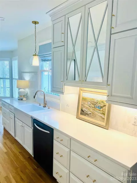20613 Cutter Ct, Cornelius, NC 28031 photo 9