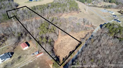 136 Arthurs Rd, Troutman, NC 28166