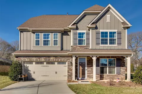 964 Pecan Tree Ln, Fort Mill, SC 29715