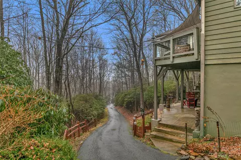 91 Elseetos Dr, Brevard, NC 28712 photo 3