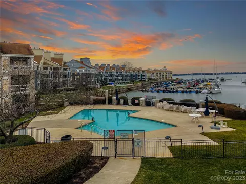 18869 Vineyard Point 35 Ln #35, Cornelius, NC 28031