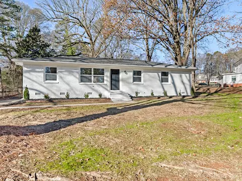 6417 War Eagle Ln, Charlotte, NC 28214
