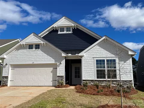125 Pampas Bf5 247 Pl #BF5 247, Statesville, NC 28625