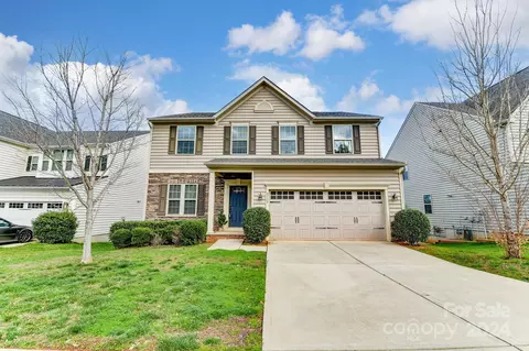 5703 Selkirkshire Rd, Charlotte, NC 28278