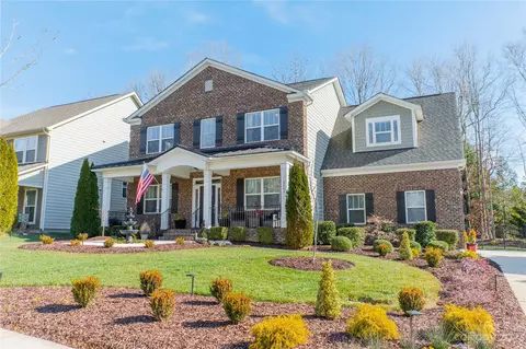 16303 Autumn Cove Ln, Huntersville, NC 28078