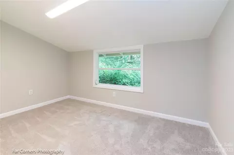 2 Selma Cir, Flat Rock, NC 28731 photo 13