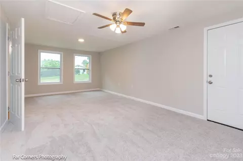 2 Selma Cir, Flat Rock, NC 28731 photo 12