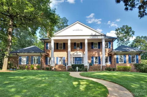 1350 10th Street Nw Pl NW, Hickory, NC 28601