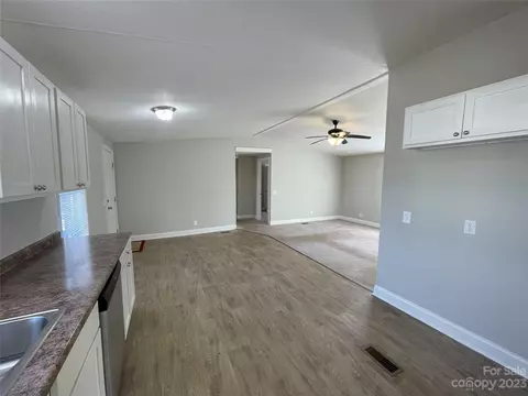 135 Ayers Rd, Grover, NC 28073 photo 13