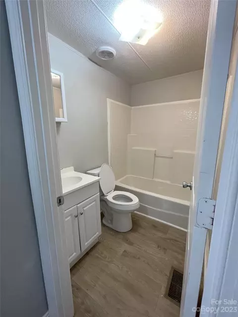 135 Ayers Rd, Grover, NC 28073 photo 11
