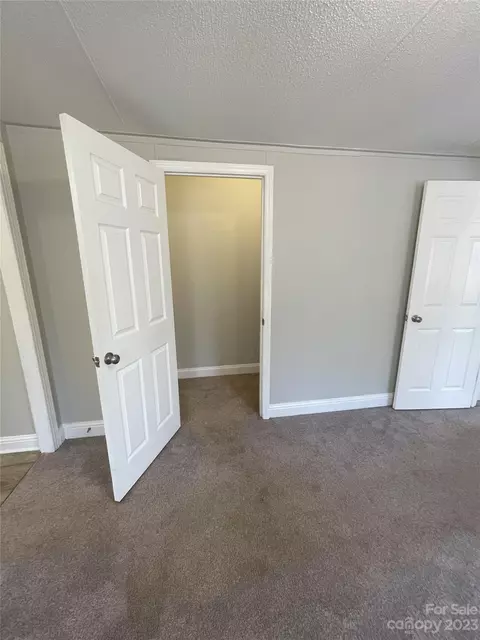 135 Ayers Rd, Grover, NC 28073 photo 15
