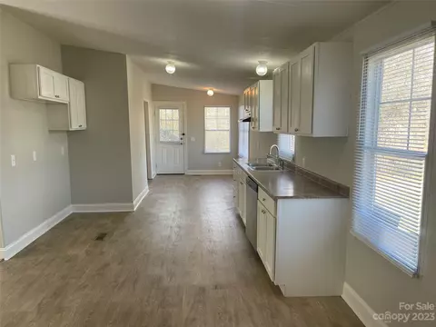 135 Ayers Rd, Grover, NC 28073 photo 14