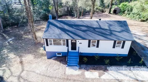 121 Greenway Dr, Darlington, SC 29532