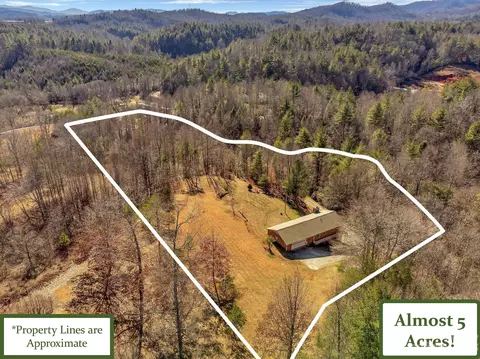 331 Cobblestone Ln, Ferguson, NC 28624