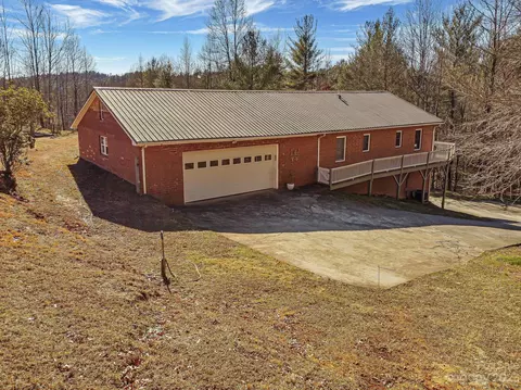 331 Cobblestone Ln, Ferguson, NC 28624 photo 6