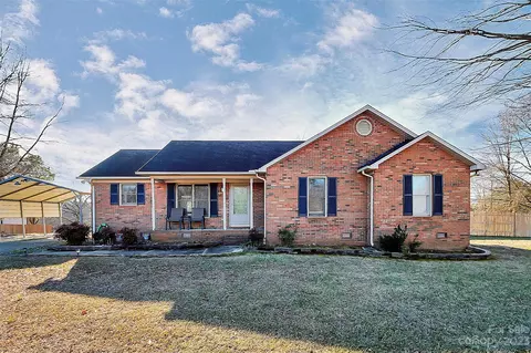 6351 Starlight Dr, Concord, NC 28027