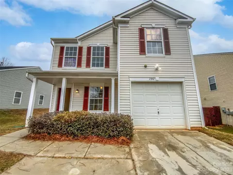 2342 Sweet Flag Ct, Charlotte, NC 28262