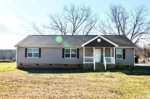 5717 Griffith Rd, Monroe, NC 28112