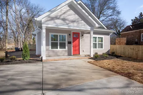 3121 Sam Drenan Rd, Charlotte, NC 28205
