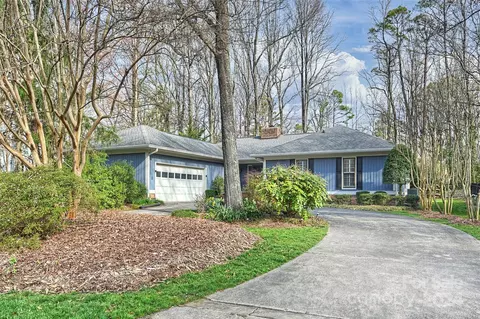 6535 Pensford Ln, Charlotte, NC 28270