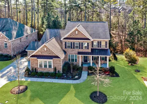 16725 Doves Canyon Ln, Charlotte, NC 28278