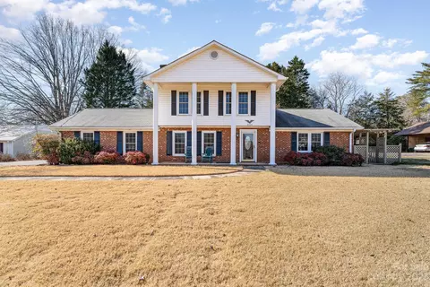 2306 Vincent Rd, Winston Salem, NC 27106
