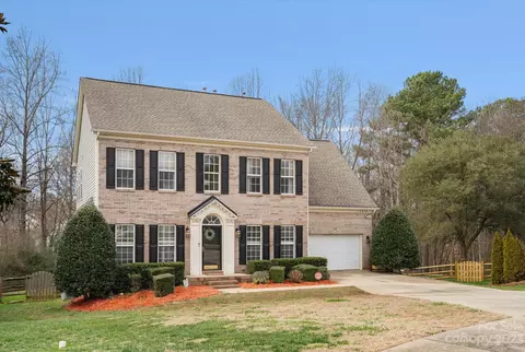 12910 Phillips Rd, Matthews, NC 28105