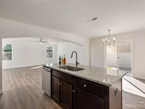 3550 Saddlebrook Dr, Midland, NC 28107 photo 4