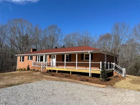 128 Alex D Owens Dr, Kings Mountain, NC 28086