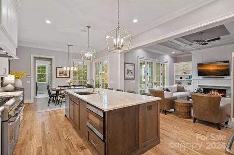 Kitchen - 13528 Evening Primrose Dr, Davidson, NC 28036 photo 2 of 6