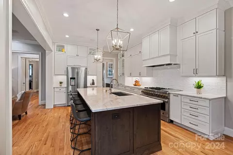 Kitchen - 13528 Evening Primrose Dr, Davidson, NC 28036 photo 3 of 6