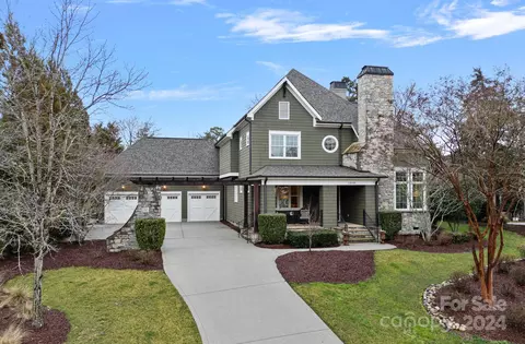 13528 Evening Primrose Dr, Davidson, NC 28036