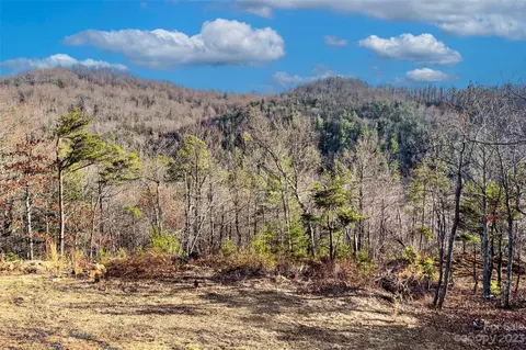 7049 Birch Ln, Morganton, NC 28655 photo 4