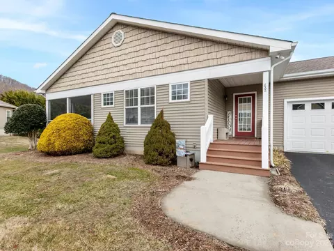 48 Cottage Loop, Waynesville, NC 28785