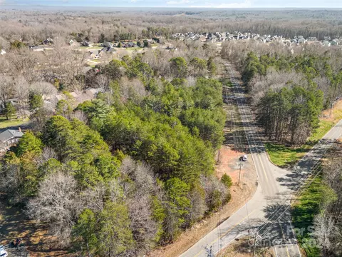 10517 S Hampton Dr, Mint Hill, NC 28227
