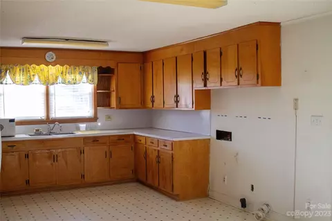 406 Fair E St E, Bethune, SC 29009 photo 14