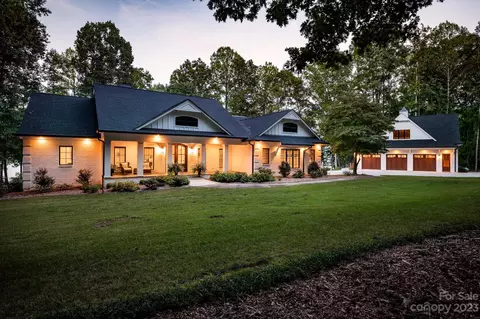 8671 Graham Rd, Denver, NC 28037