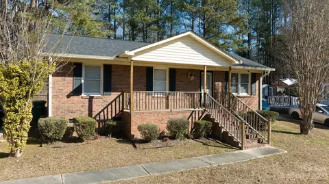 1391 Mahaffey Line Dr, Lancaster, SC 29720