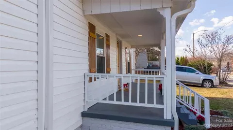 70 4th Em St, Marion, NC 28752 photo 13