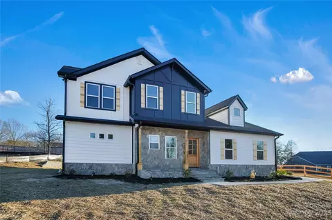 117 Starmount Dr, Kings Mountain, NC 28086