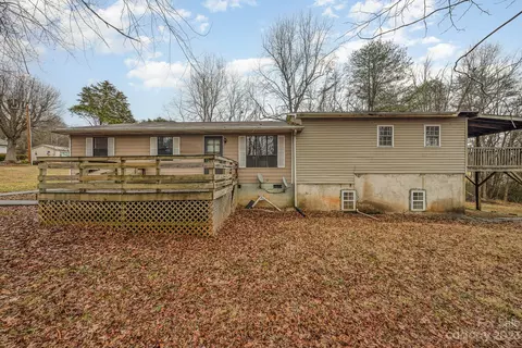 520 W Pine St, Maiden, NC 28650