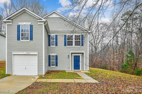 4004 Chandler Haven Dr, Charlotte, NC 28269
