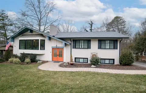 105 Kimberly Dr, Morganton, NC 28655