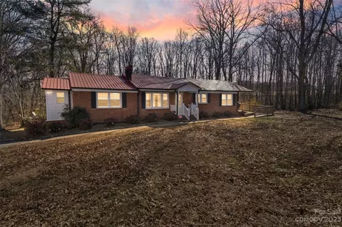 7555 George Hildebran School Rd, Connelly Springs, NC 28612