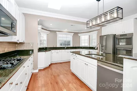 224 Old Springs Rd, Fort Mill, SC 29715