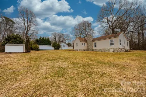 7 E Holly St, Maiden, NC 28650 photo 35